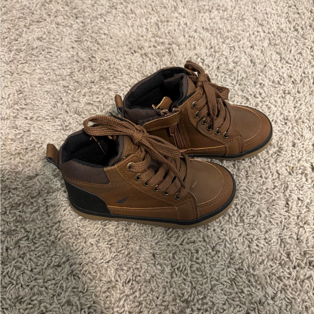 Nautica Brown Boots Toddler Boys Size 9 NWOT